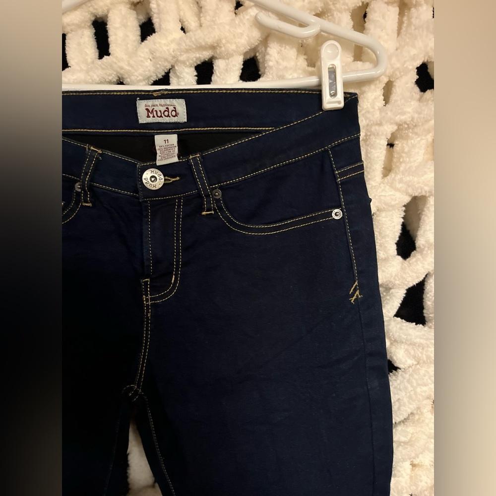 Like New Mudd Dark Wash Skinny Jeans